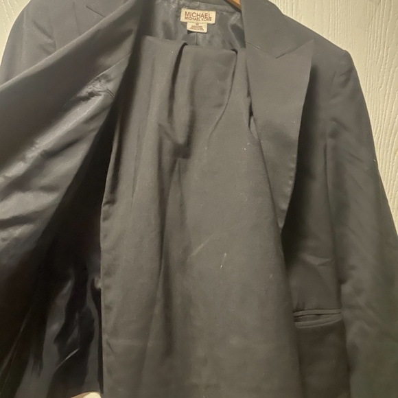 Michael Kors skirt suit - Picture 2 of 3